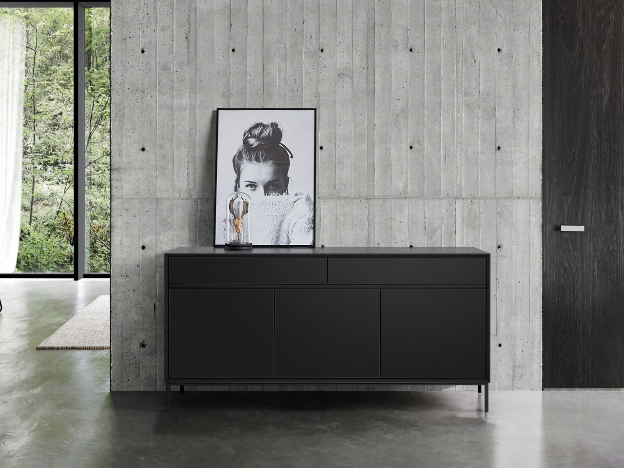 Sideboard 'Fiete' 160 cm - Schwarz matt lackiert mit Metalluntergestell